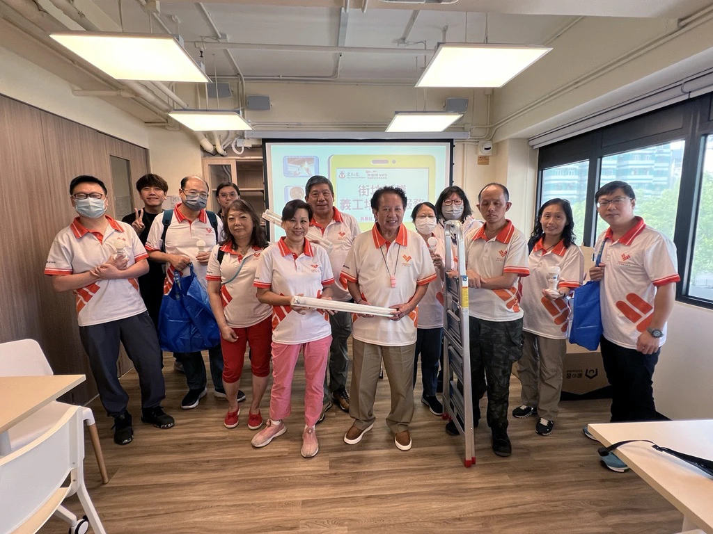 “kai-fong”-masters-on-energy-saving-and-waste-reduction-pilot-scheme-ctf-services-limited